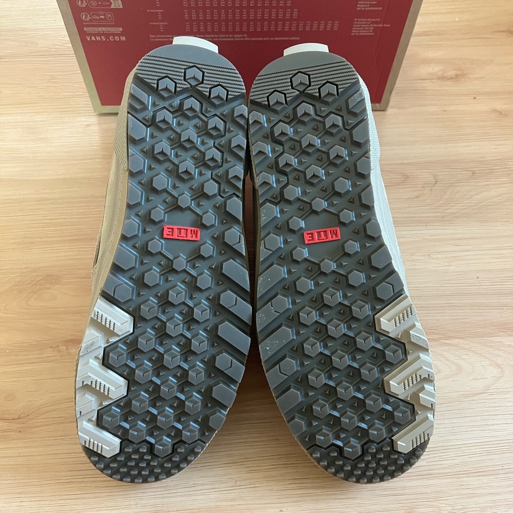 Vans Sk8-Hi GORE-TEX MTE 'Incense Brown' Women 9.5 US Mens 8.0 US - Picture 11 of 14